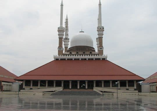 Tentang AYYALA SUPER